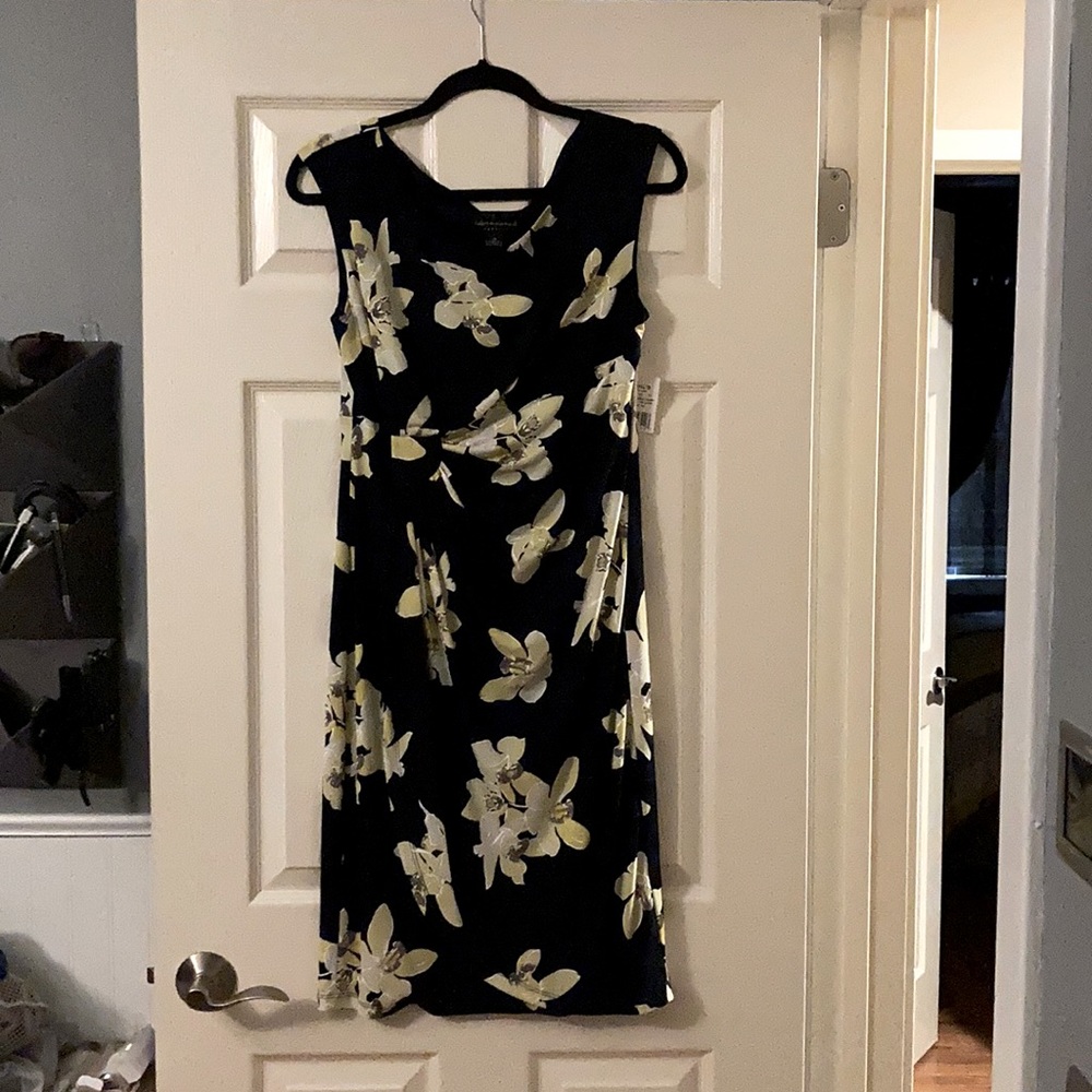 Connected Apparel Sleeveless dress Size 10